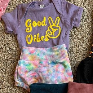 Good vibes tie dye outfit